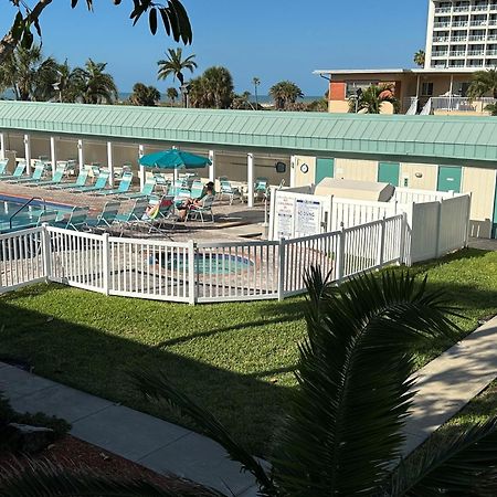 Treasure Island Beach Club 727-360-7096 St. Pete Beach Eksteriør bilde