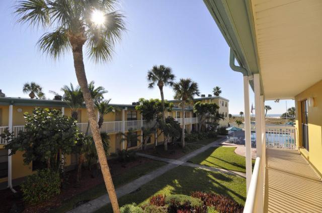 Treasure Island Beach Club 727-360-7096 St. Pete Beach Eksteriør bilde